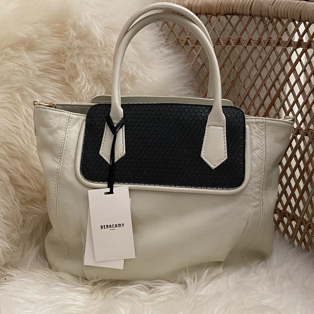 NWT Bercamy leather purse